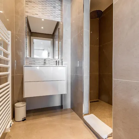 Adriana By Terry's Homes Waterfront Seaview Apartment Cannes