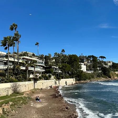 Daire Adriana By Terry's Homes Waterfront Seaview Cannes
