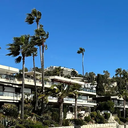 Adriana By Terry's Homes Waterfront Seaview Διαμέρισμα Κάννες