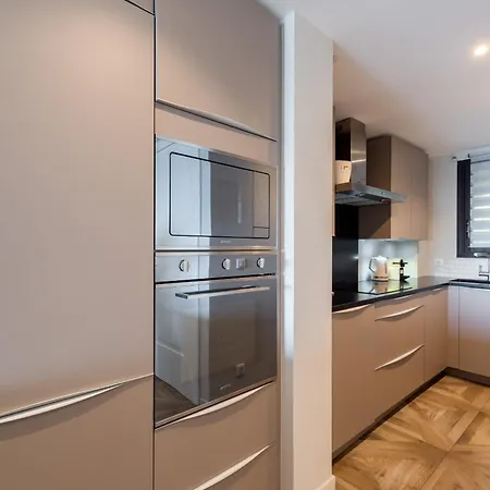 Adriana By Terry's Homes Waterfront Seaview Cannes